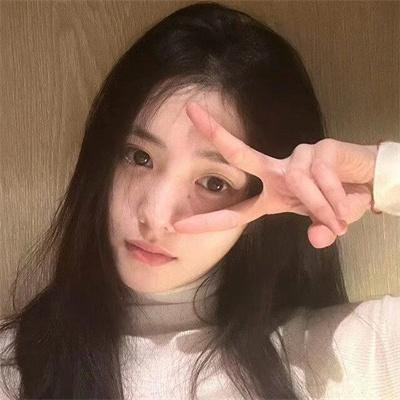 以泥为妆